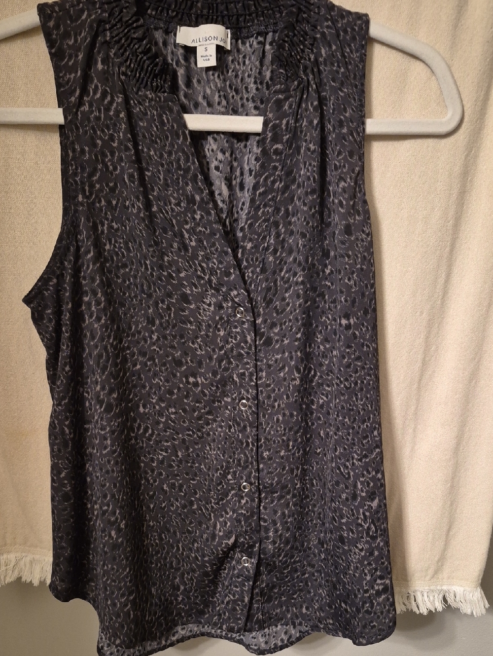 Allison Joy Navy and Charcoal Sleeveless Animal-Print Button-Front Camisole
